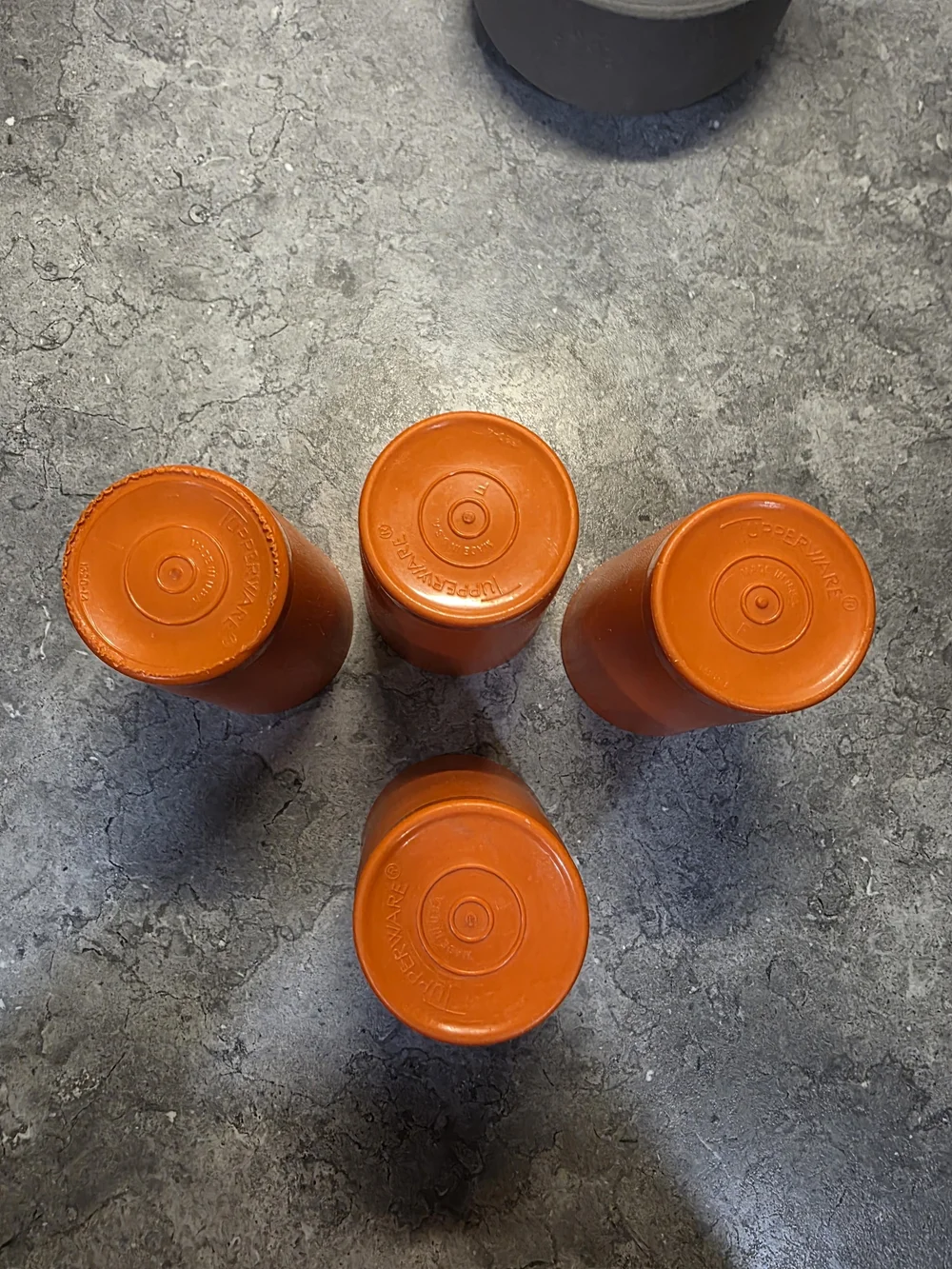 Set Of 4 - 8oz Tupperware Cups